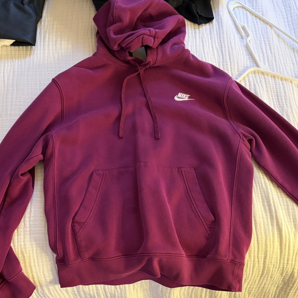 Nike Women's Maroon Hoodie Size Small